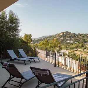 https://canne-sisa-luxury-apartments-a.in-sardinia.net