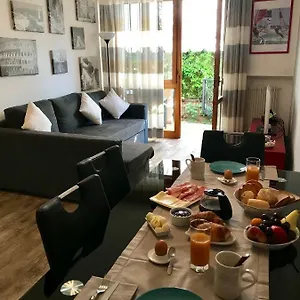 https://rikis-home.hotelinveneto.com