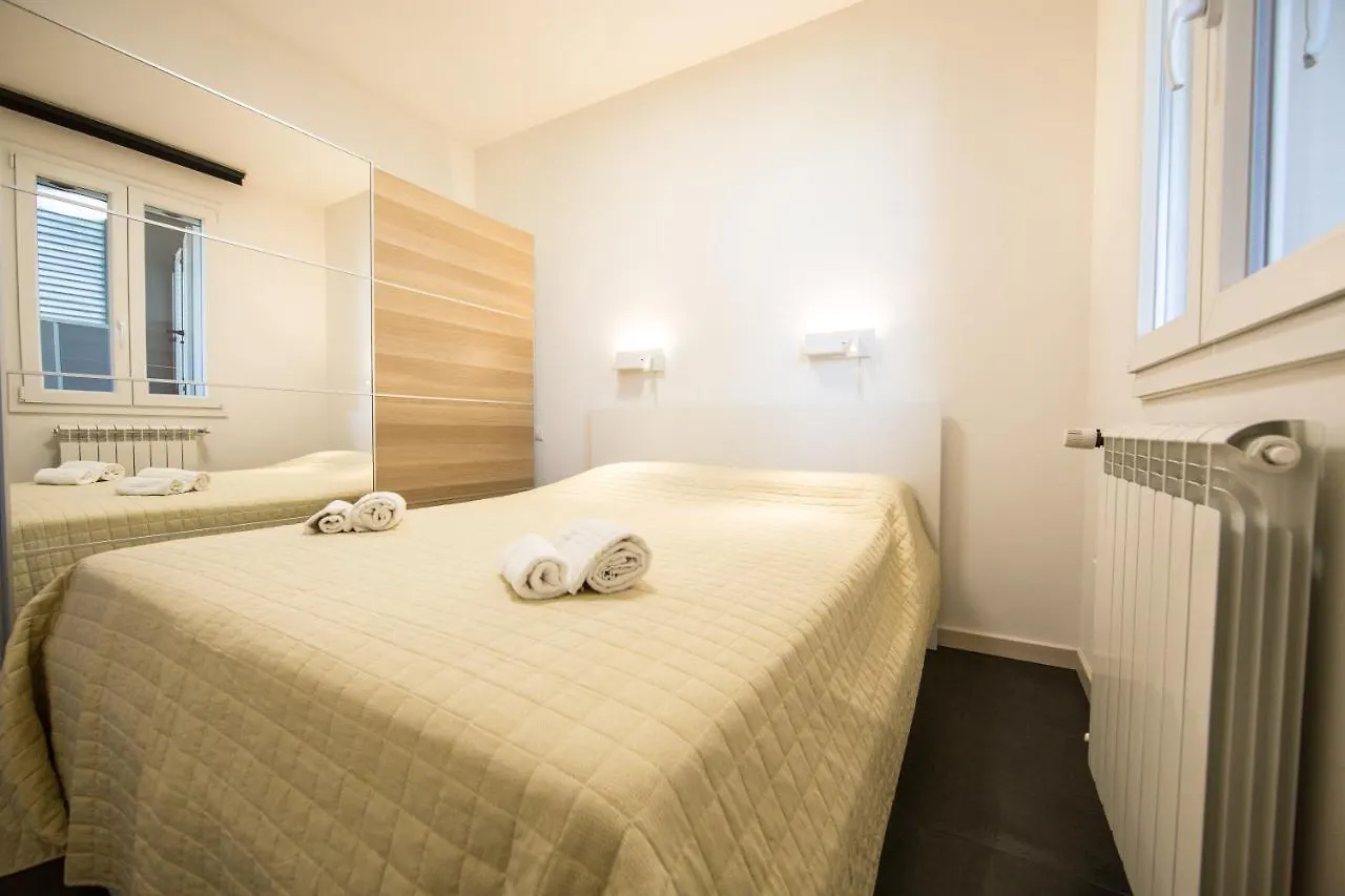 Il Puccino - Modern Apartment Lucca